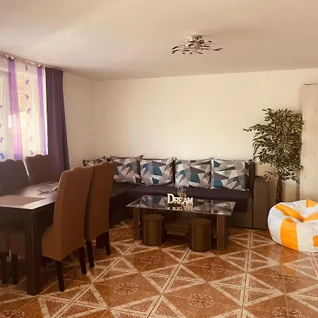 Dragomir 게스트하우스 *